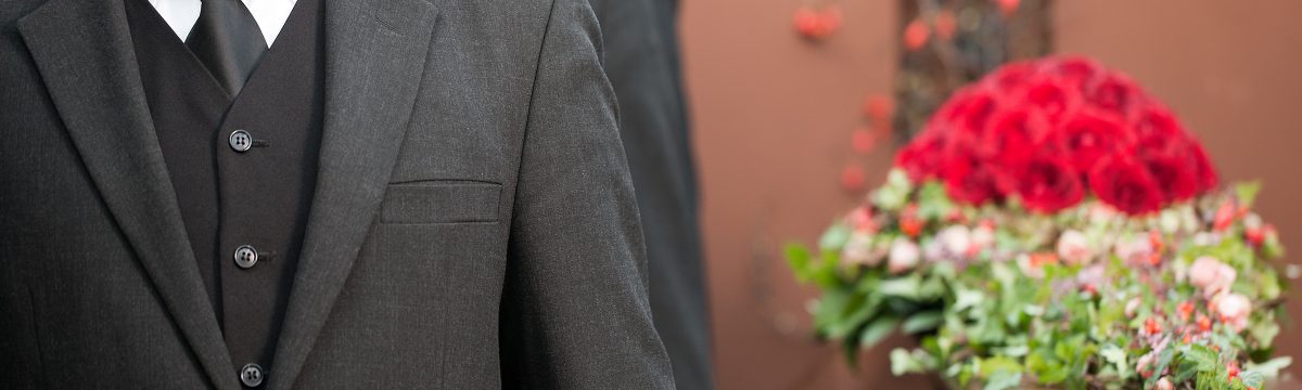 Bestatter & Pietäten in Steinbach (Taunus)